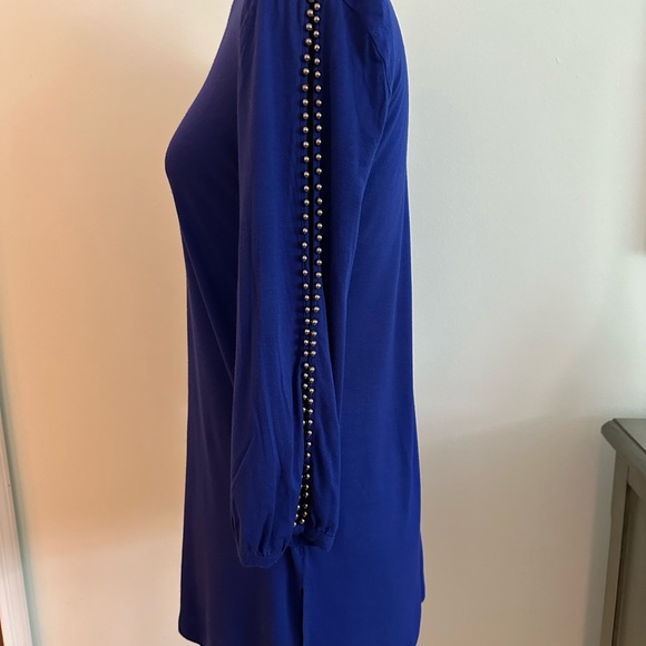 EUC Tunic Top with embellished sleeves ~ size small ~ - Picture 3 of 6